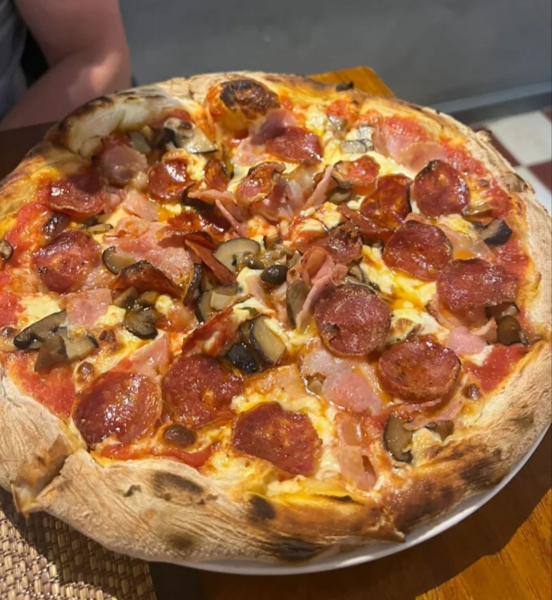 Limoncello Pizza & restaurant